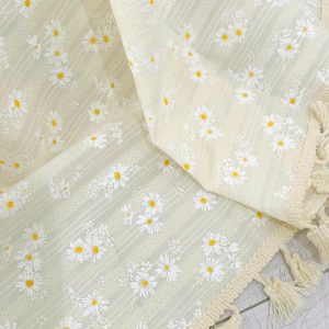 Cotton tablecloth,Square tablecloth,Oval tablecloth,Round tablecloth,Rectangular tablecloth,Yellow Daisy tablecloth,Housewarming gift