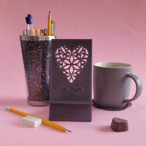 Foldable Phone Holders “Mr Right and Mrs Always Right” 3D Print STL file | Commercial License Included