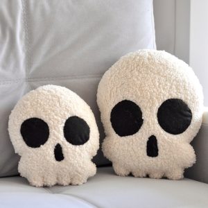 Plush Sherpa Skull Pillow – Halloween Pillows | Teddy Boucle Skeleton Pillow | Skull Cushion | Cinco de Mayo Spooky Throw Pillows |