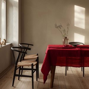 Red Linen Tablecloth,  Handmade Elegant Farmhouse TableCloth, Minimalist Home Decor, Perfect Housewarming Gift, High Quality Linen Fabric