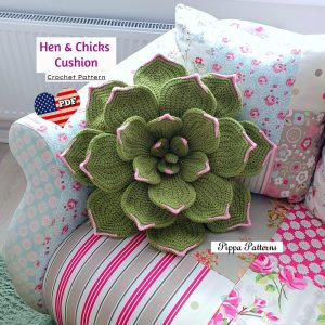 Hen & Chicks Cushion Pattern photo tutorial –  Crochet Plant Cushion Pattern