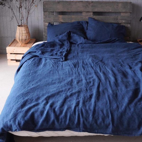 3 piece washed linen bedding set. Linen bedding set. King Queen duvet cover set. Linen duvet cover with pillowcases. Softened linen bedding.