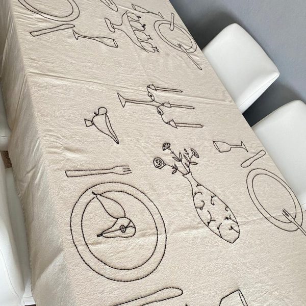 Hand-Embroidered Linen Tablecloth for 4 – Personalized Design, Natural Linen, Unique Table Decor