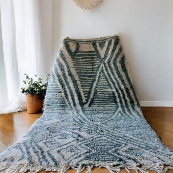 Green Zigzag Beni Ourain Rug – Handmade Moroccan Wool Carpet – Wavy Line Berber Rug for Playful Boho & Modern Interiors – Beni ourain wool