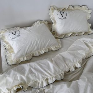 Milk Bedding in vintage style Bedding Set – Twin, Double, Queen, King Sizes – Personalized Duvet Covers, Pillow Cases, Full Coverage Sheets